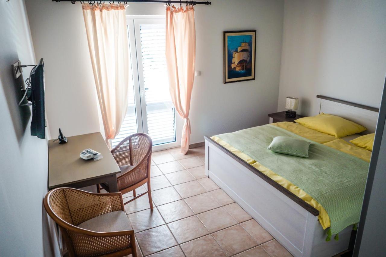 Apartment-Rooms Preka Palit ภายนอก รูปภาพ