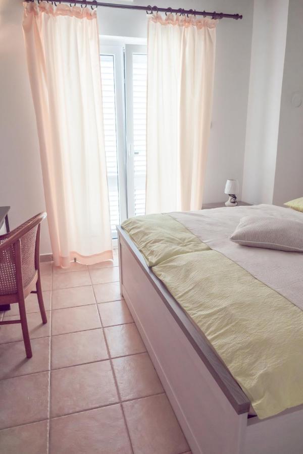 Apartment-Rooms Preka Palit ภายนอก รูปภาพ