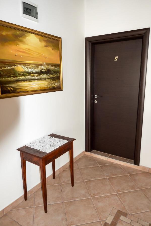 Apartment-Rooms Preka Palit ภายนอก รูปภาพ