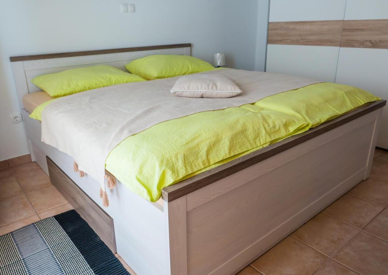 Apartment-Rooms Preka Palit ภายนอก รูปภาพ