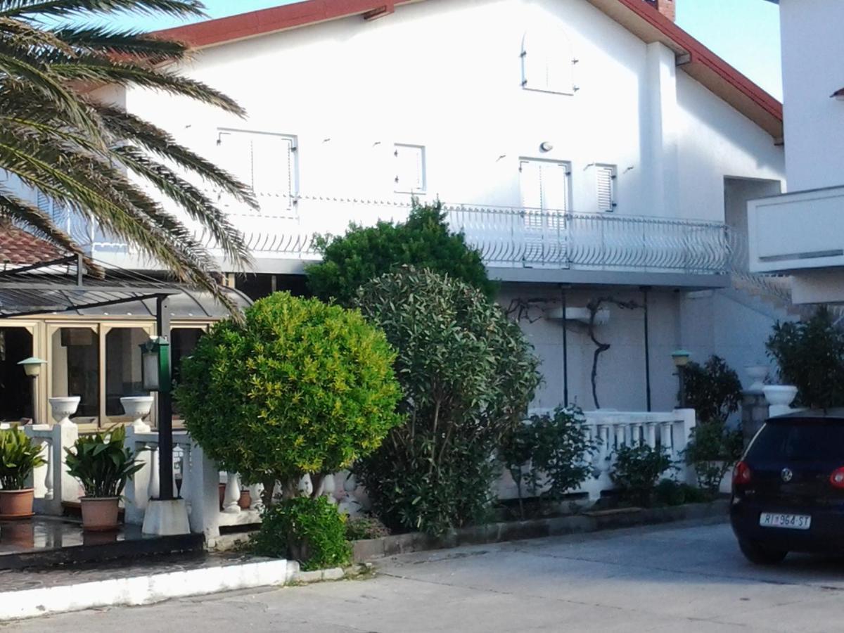 Apartment-Rooms Preka Palit ภายนอก รูปภาพ