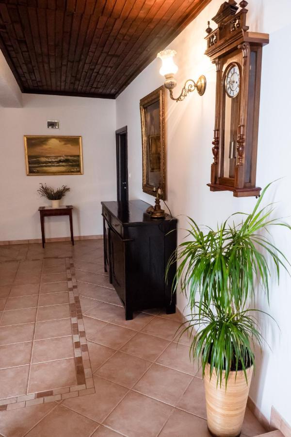 Apartment-Rooms Preka Palit ภายนอก รูปภาพ